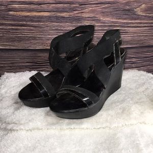 Charles black wedges 8M